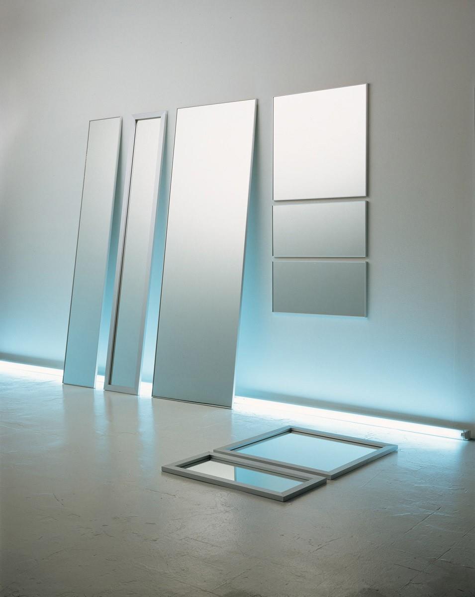 HORM specchio da parete o da terra YUME (137 x H 41 cm - Alluminio  anodizzato e vetro) 
